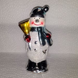 Light-Up Snowman "Knickknack"